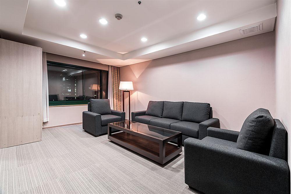 New Hilltop Hotel Seoul Eksteriør billede