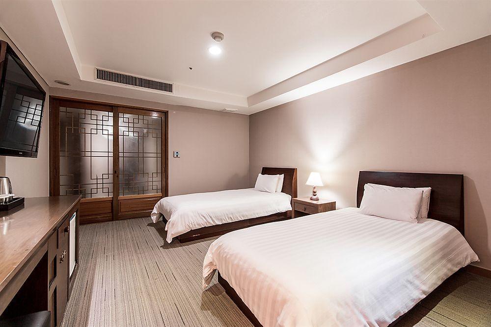 New Hilltop Hotel Seoul Eksteriør billede
