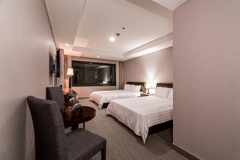 New Hilltop Hotel Seoul Eksteriør billede