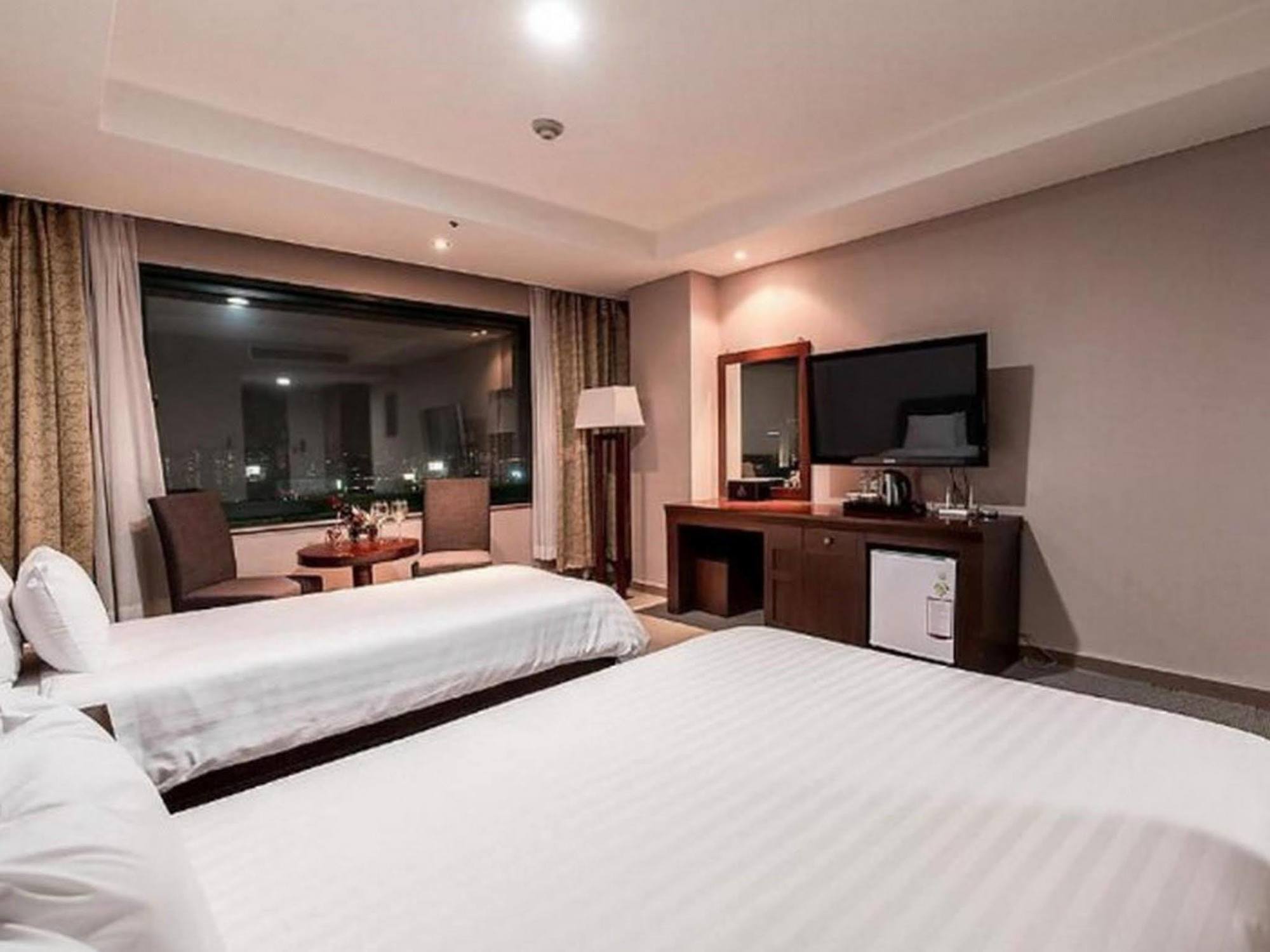 New Hilltop Hotel Seoul Eksteriør billede